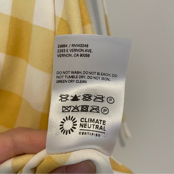 Reformation Meyer Top in Bodie 0 - Picture 7 of 10